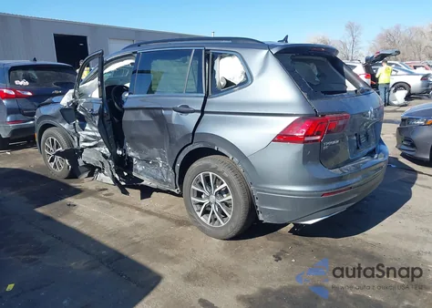 2019 Volkswagen Tiguan 2.0T Se/2.0T Sel/2.0T Sel R-Line/2.0T Sel R-Line Black z USA, uszkodzony, nr VIN 3VV2B7AX1KM189122